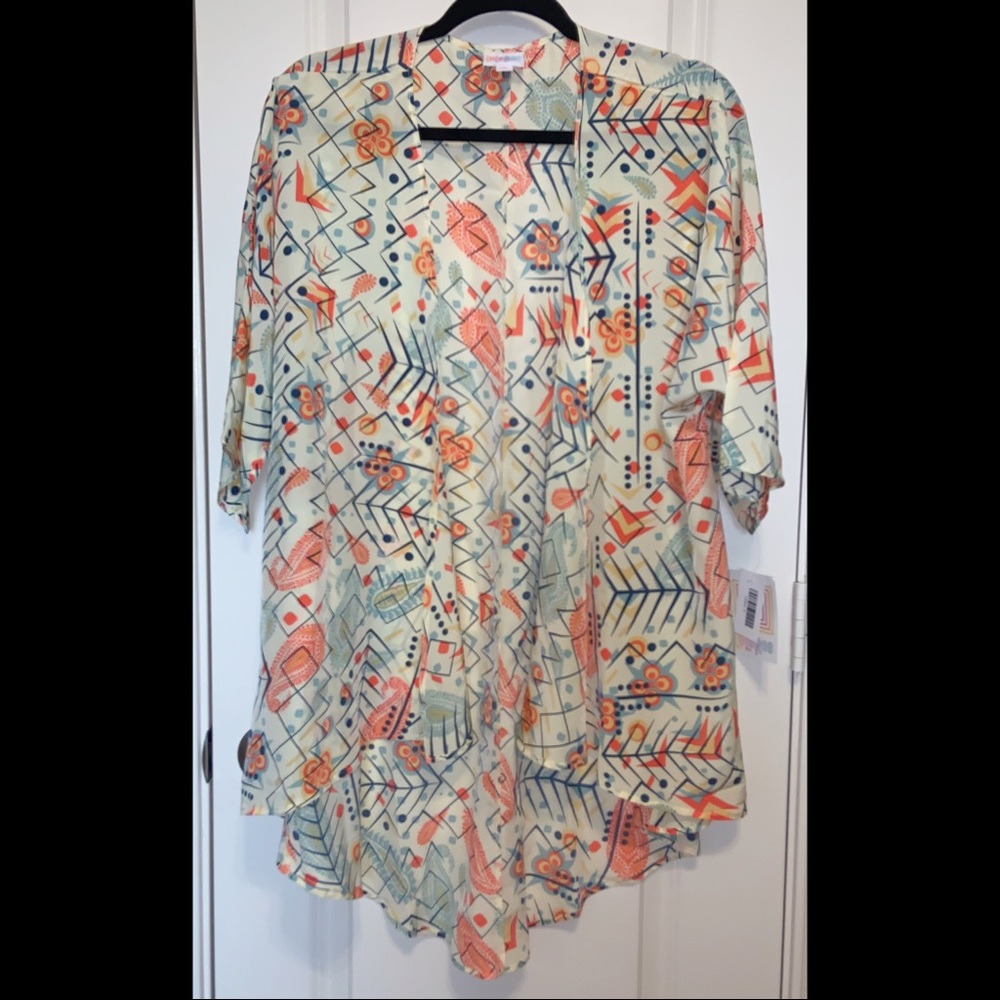 LuLaRoe Patterned Lindsay Kimono